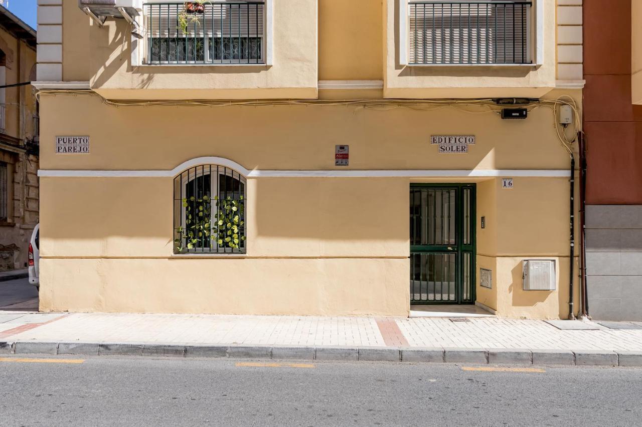 Lovely Victoria Apartament Malaga Exterior photo